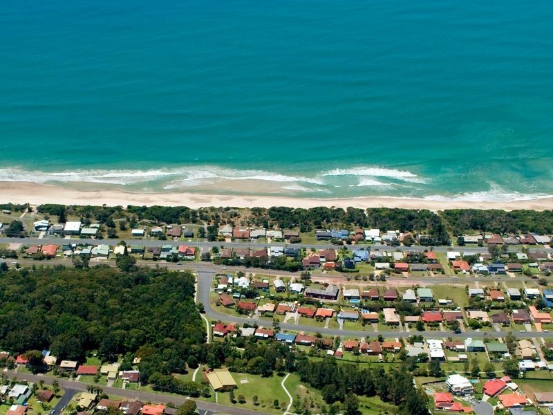 16 Solomon Drive, Lake Cathie NSW 2445