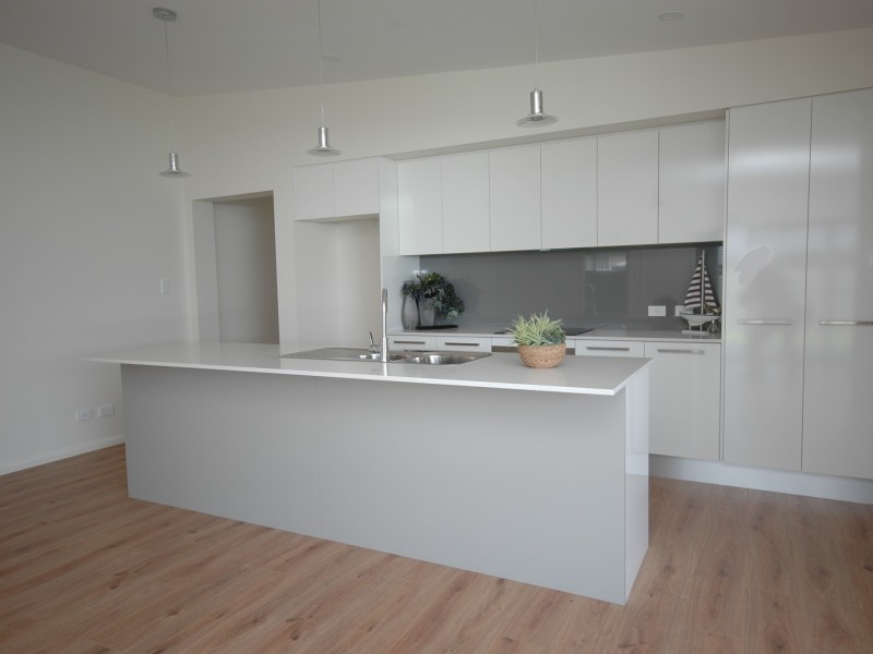 12 Solomon Drive, Lake Cathie NSW 2445