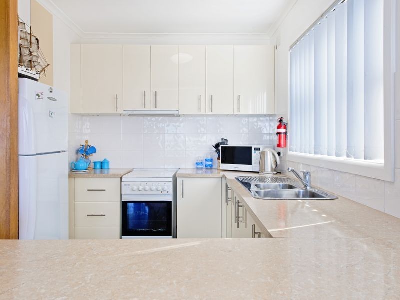 29 Illaroo Road, Lake Cathie NSW 2445