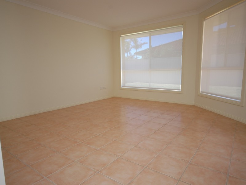 7 Bligh Place, Lake Cathie NSW 2445