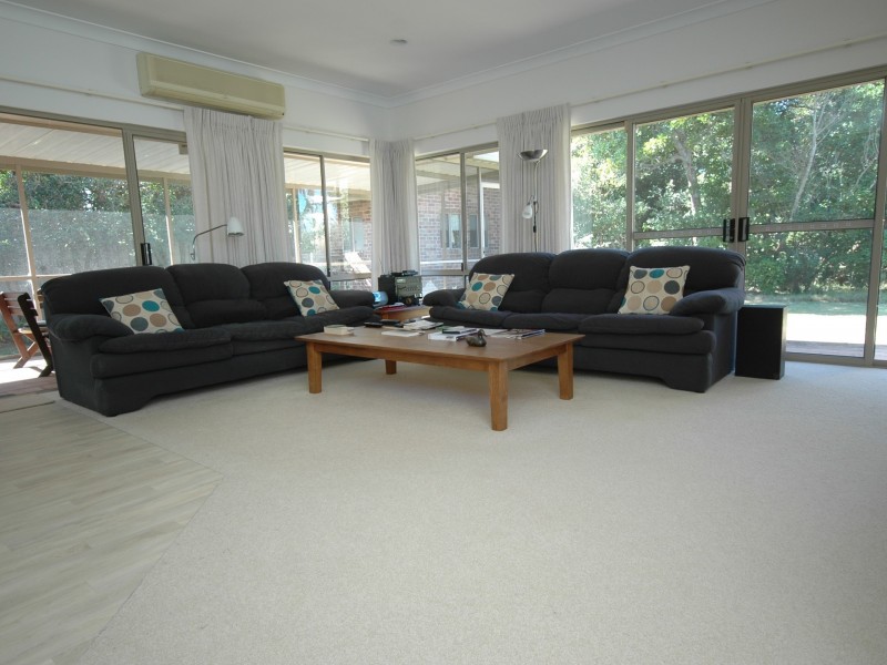 80 Chepana Street, Lake Cathie NSW 2445