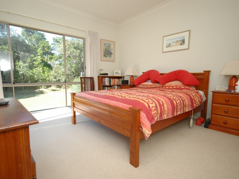 80 Chepana Street, Lake Cathie NSW 2445