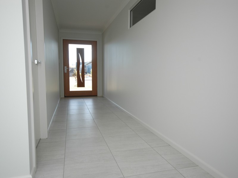 9 Aquarius Avenue, Lake Cathie NSW 2445