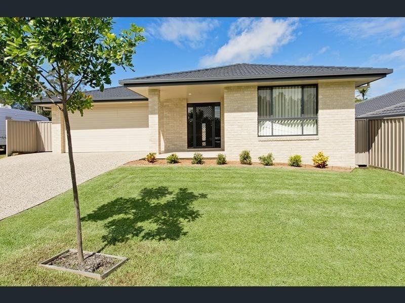 6 Kara Close, Lake Cathie NSW 2445