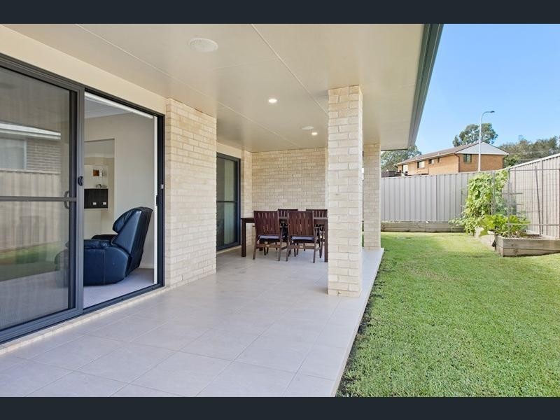 6 Kara Close, Lake Cathie NSW 2445