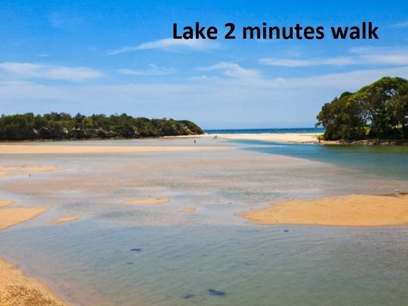 2 Boodgery street, Lake Cathie NSW 2445