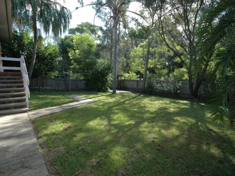 5 Fiona Crescent, Lake Cathie NSW 2445