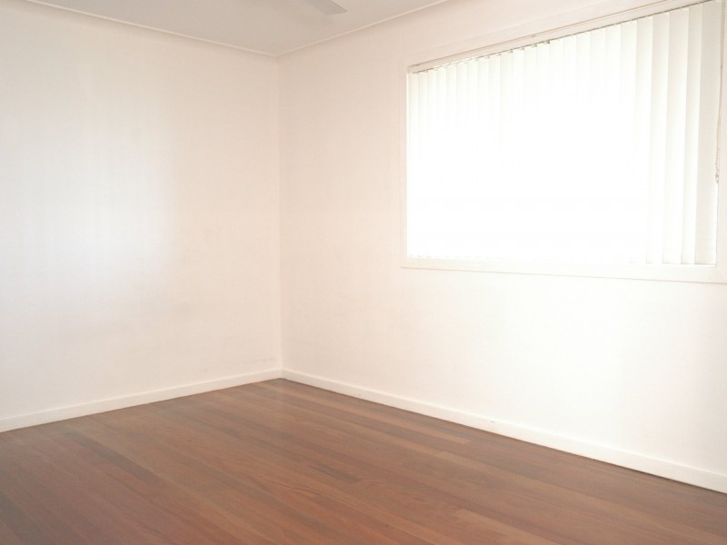 11 Parry Street, Lake Cathie NSW 2445