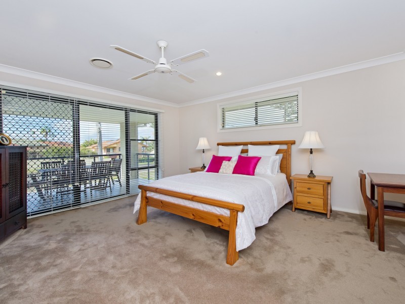 1627 Ocean Drive, Lake Cathie NSW 2445