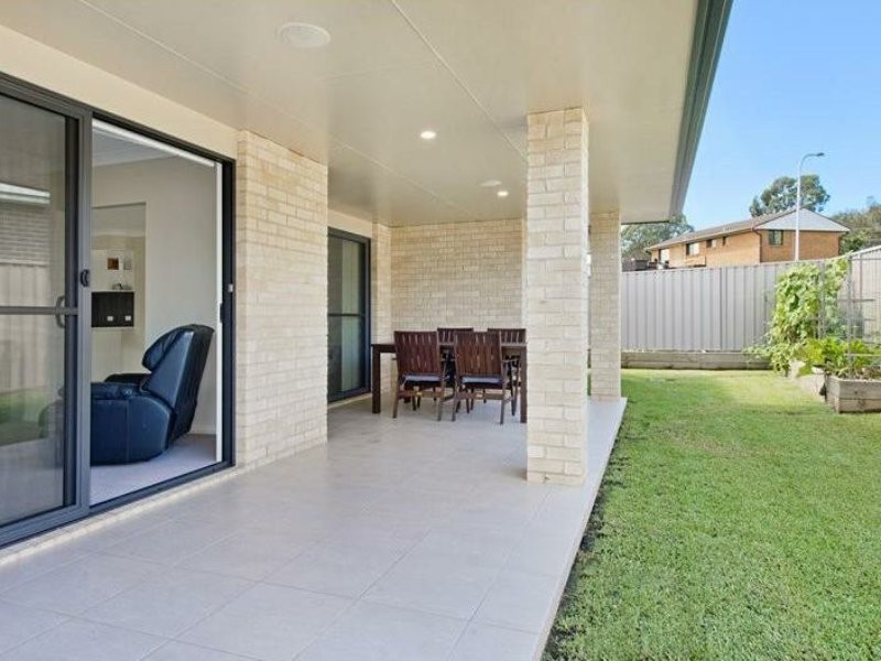 6 Kara Close, Lake Cathie NSW 2445