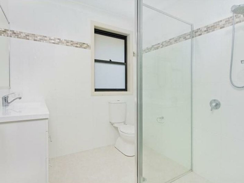 6 Kara Close, Lake Cathie NSW 2445