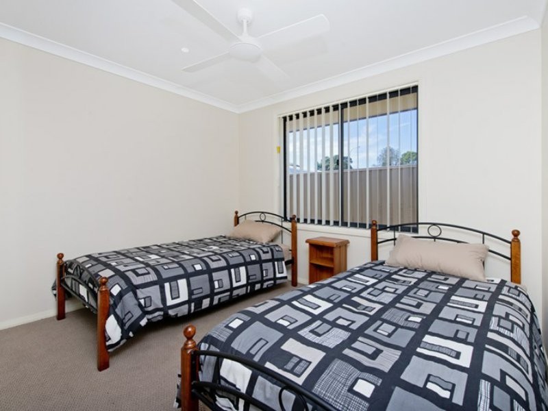 6 Kara Close, Lake Cathie NSW 2445