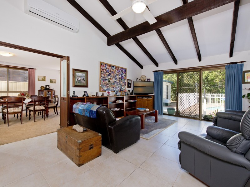 72 Chepana Street, Lake Cathie NSW 2445