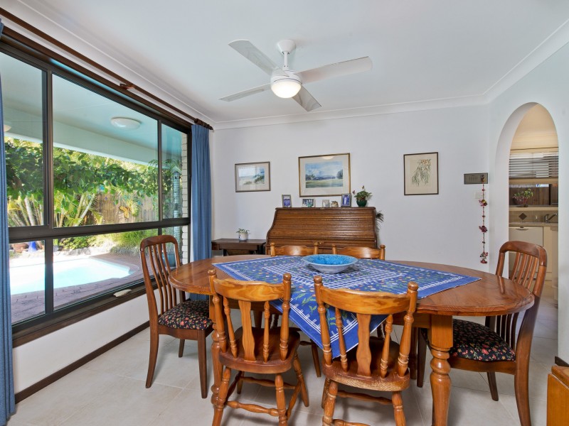 72 Chepana Street, Lake Cathie NSW 2445