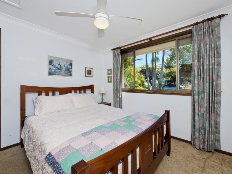 72 Chepana Street, Lake Cathie NSW 2445