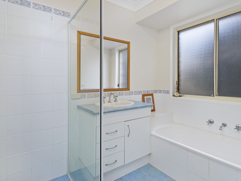 31 Bounty Avenue, Lake Cathie NSW 2445