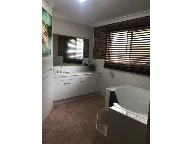 21 Peppermint Crescent, Wauchope NSW 2446