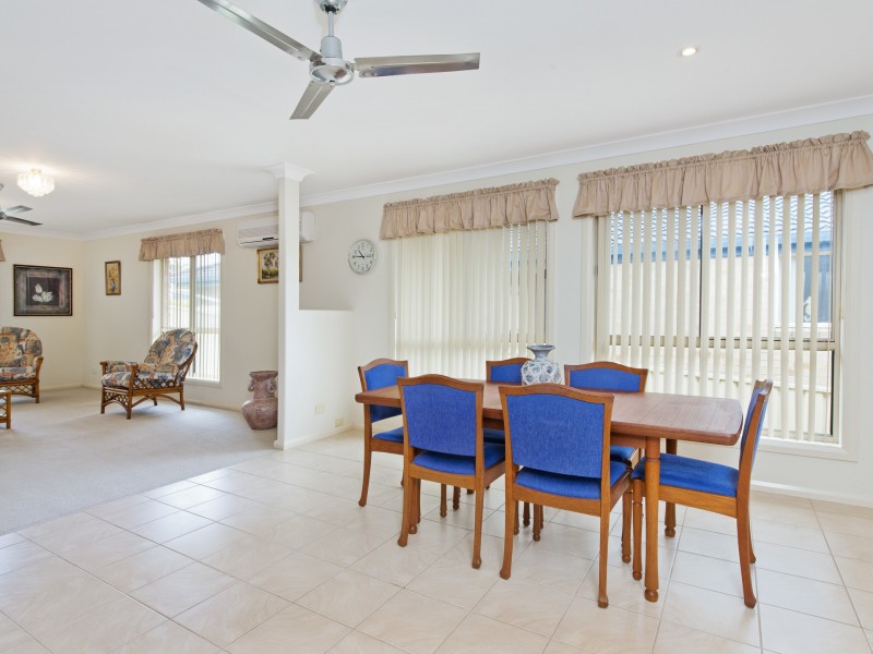 20 Bligh Place, Lake Cathie NSW 2445