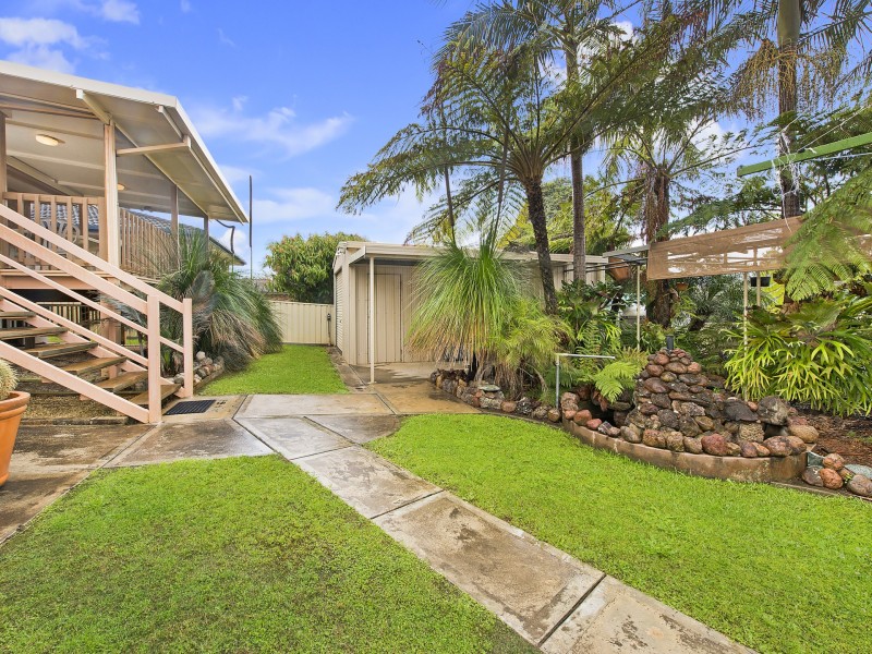 20 Bligh Place, Lake Cathie NSW 2445