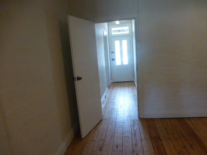 11 Bragg Street, Lithgow NSW 2790