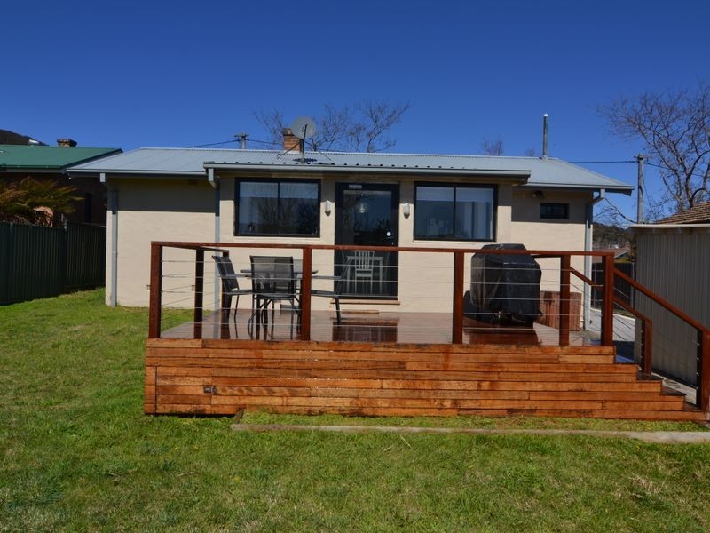 21 Suvla Street, Lithgow NSW 2790