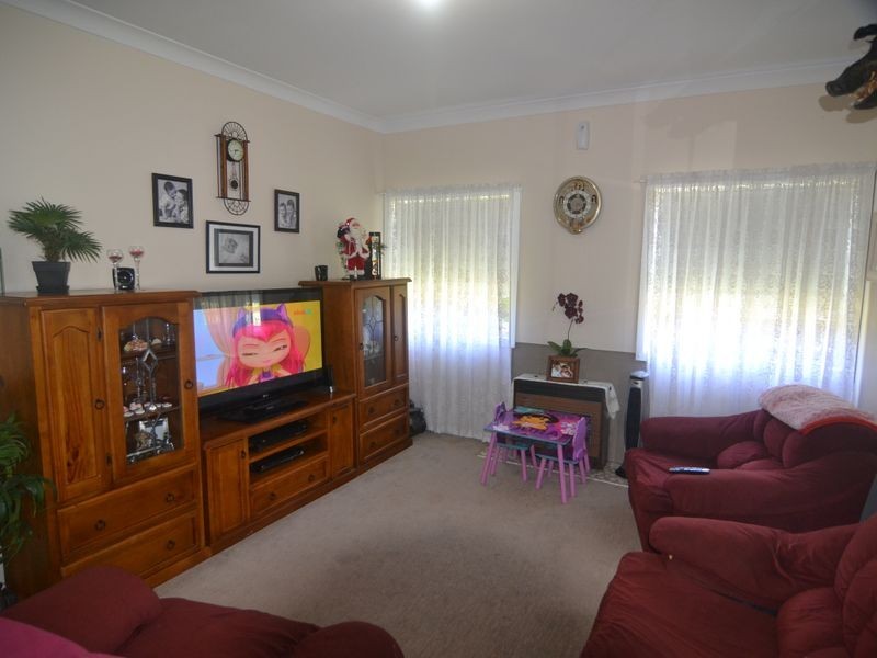 24 Purchas Street, Portland NSW 2847