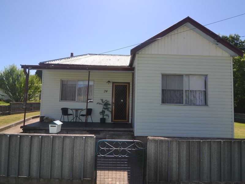 24 Purchas Street, Portland NSW 2847