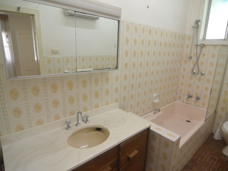 14 Bridge Street, Lithgow NSW 2790