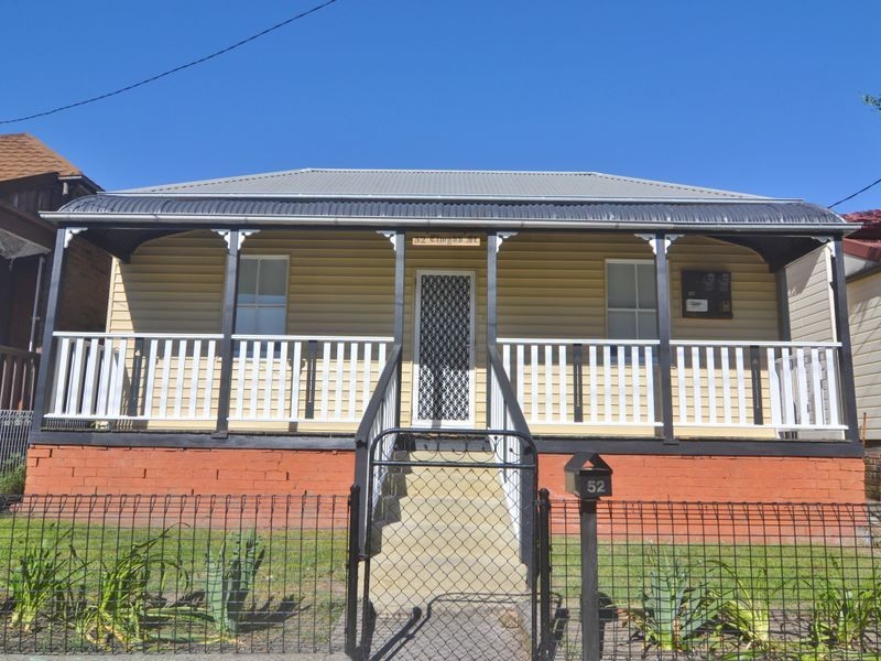 52 Clwydd Street, Lithgow NSW 2790