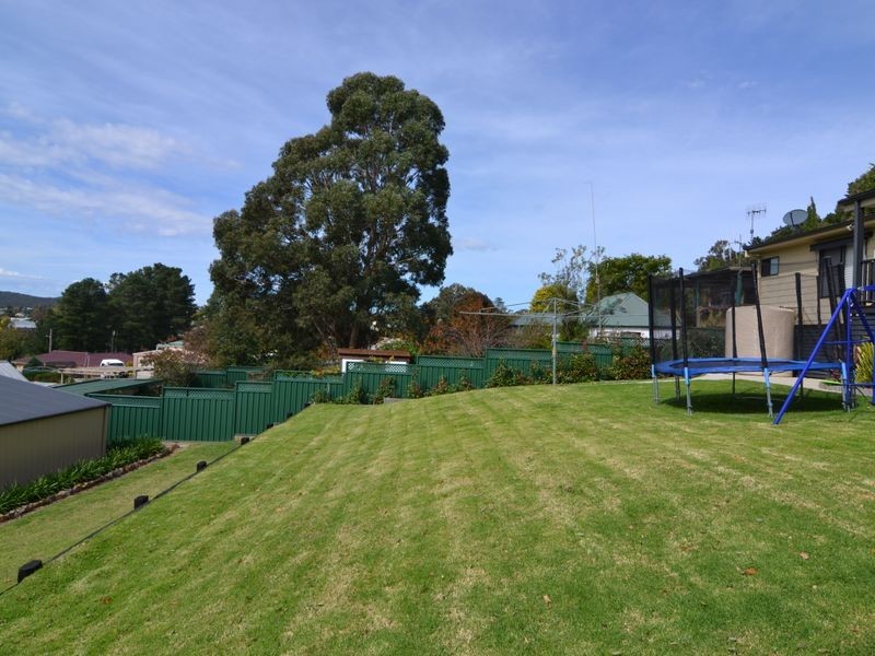 5 Laurie Street, Portland NSW 2847