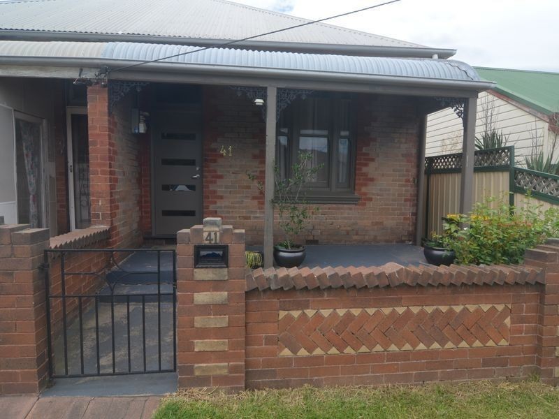 41 Inch Street, Lithgow NSW 2790