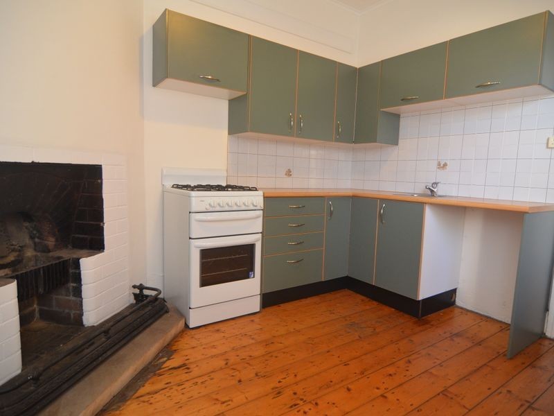 15 Waratah Street, Lithgow NSW 2790