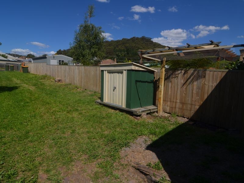 15 Waratah Street, Lithgow NSW 2790