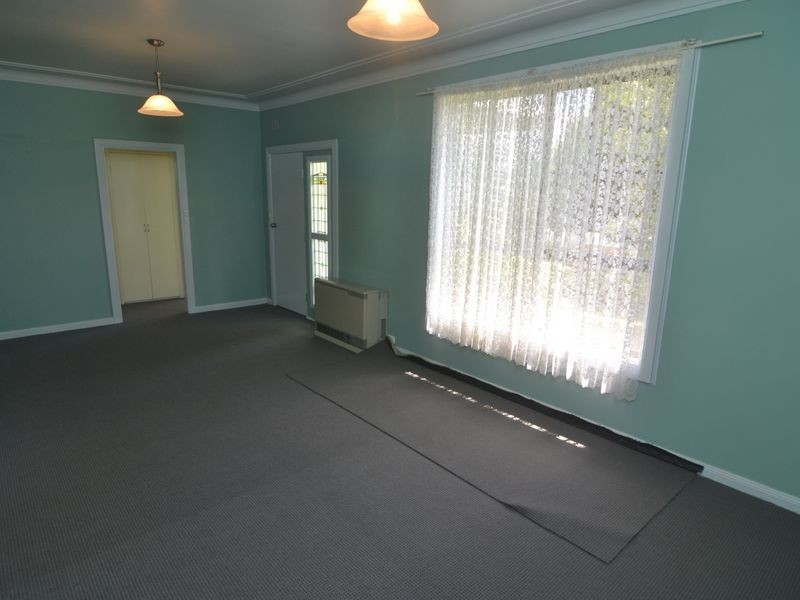 33 Stewart Street, Lithgow NSW 2790