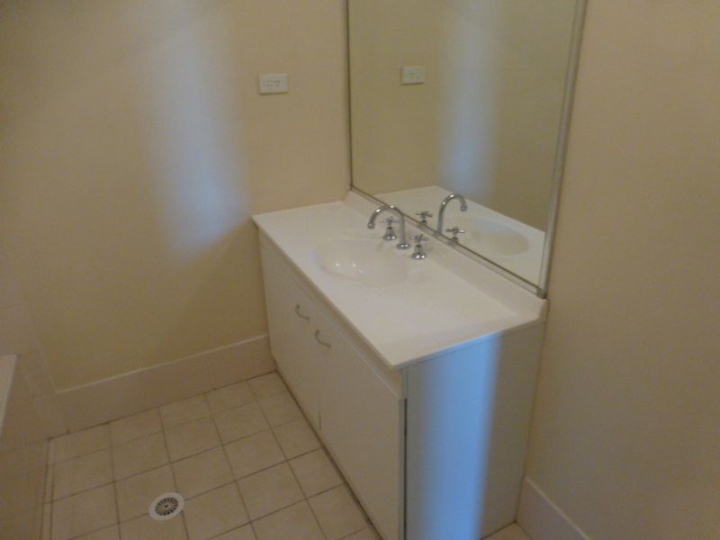 5a Pirena Place, Lithgow NSW 2790