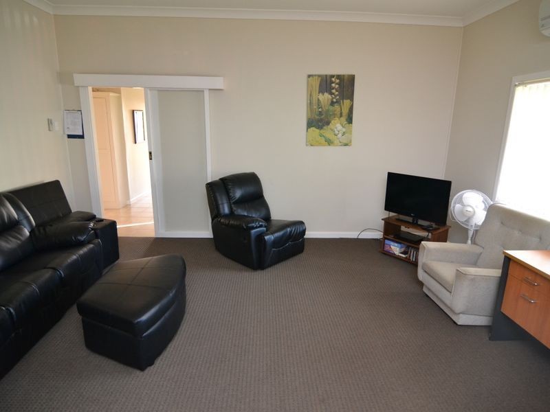 6 Sandford Ave, Lithgow NSW 2790