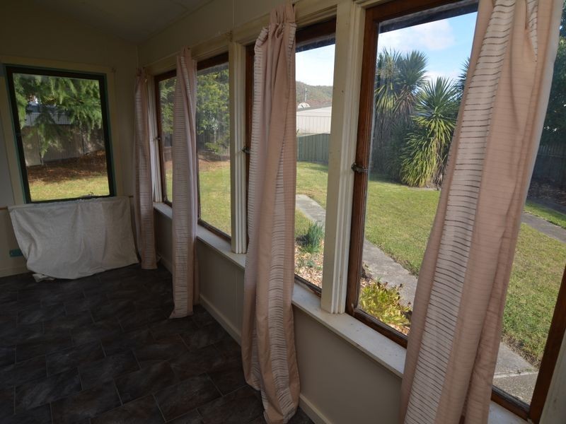 10 Bayonet Street, Lithgow NSW 2790