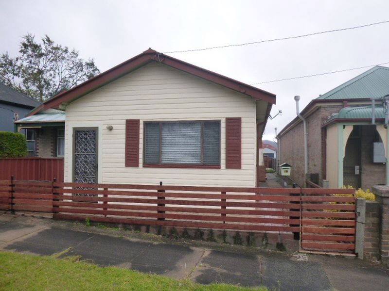 26 Ferro Street, Lithgow NSW 2790