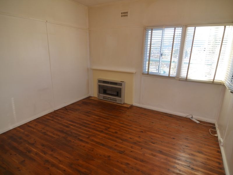 20 Tweed Road, Lithgow NSW 2790