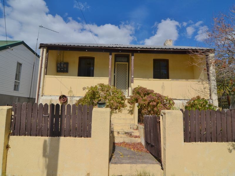 25 Bells Road, Lithgow NSW 2790