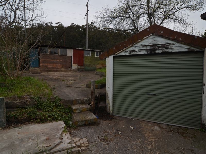 25 Bells Road, Lithgow NSW 2790