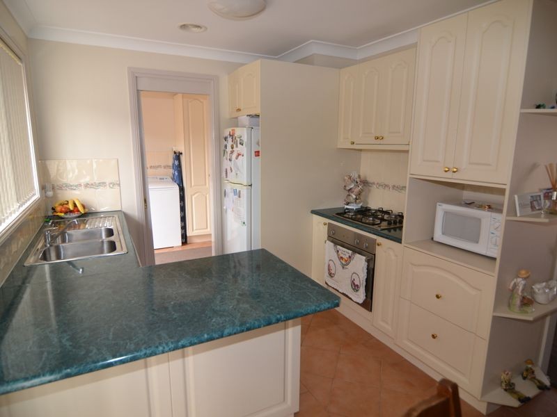 9/ 25 Hoskins Ave, Lithgow NSW 2790