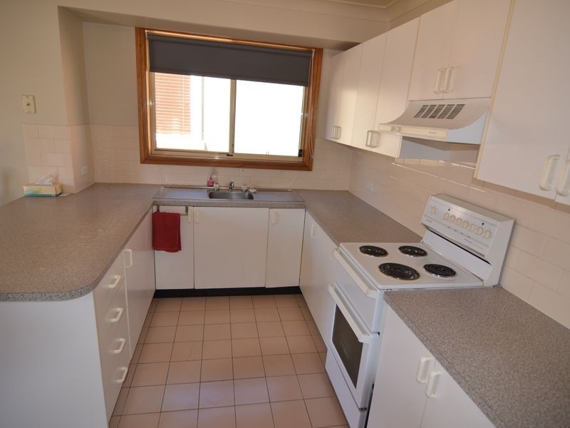 63 Enfield Ave, Lithgow NSW 2790