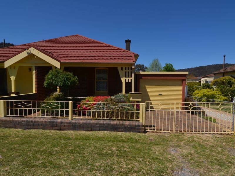 17 Guy Street, Lithgow NSW 2790