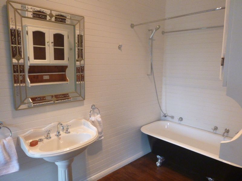 ‘Martindal Scribbly Gum Lane, Portland NSW 2847