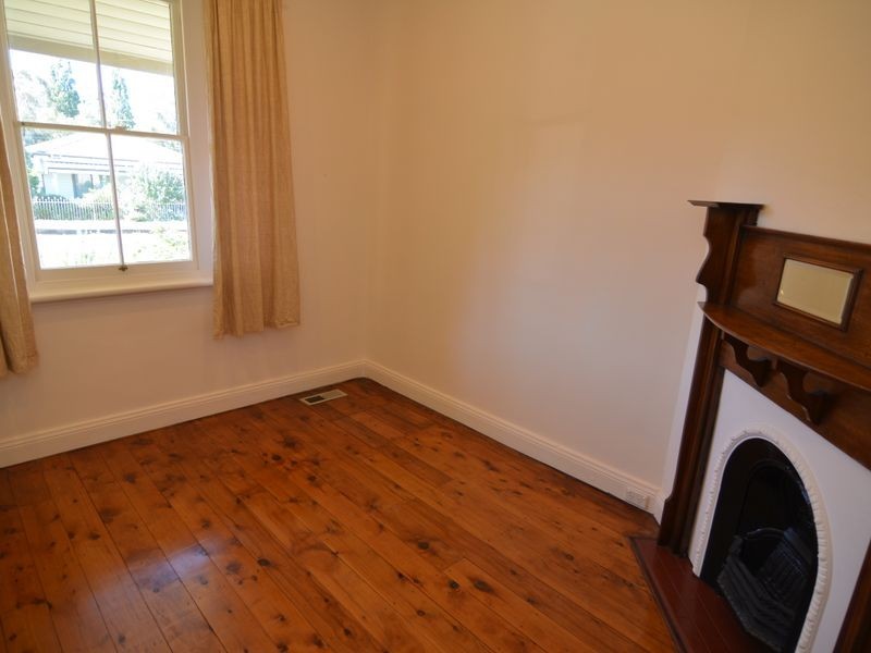 3 Chifley Road, Lithgow NSW 2790