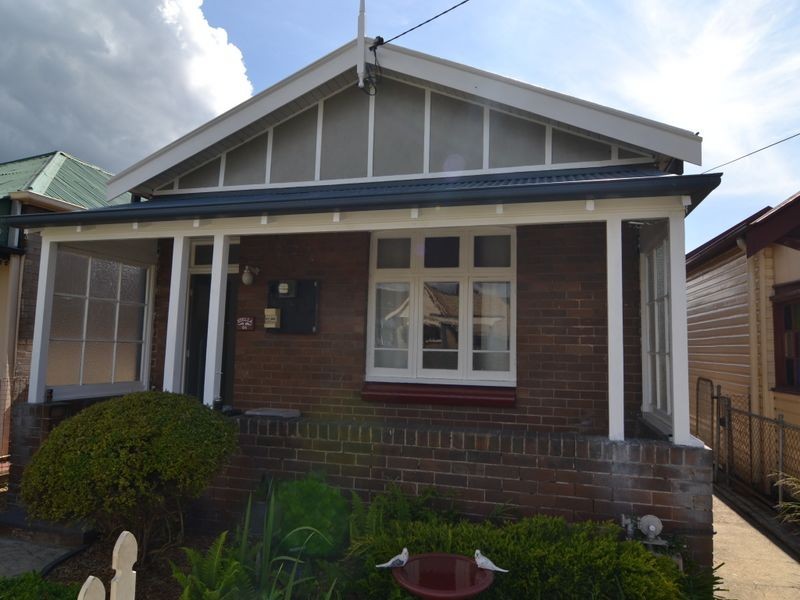 64 Cupro Street, Lithgow NSW 2790