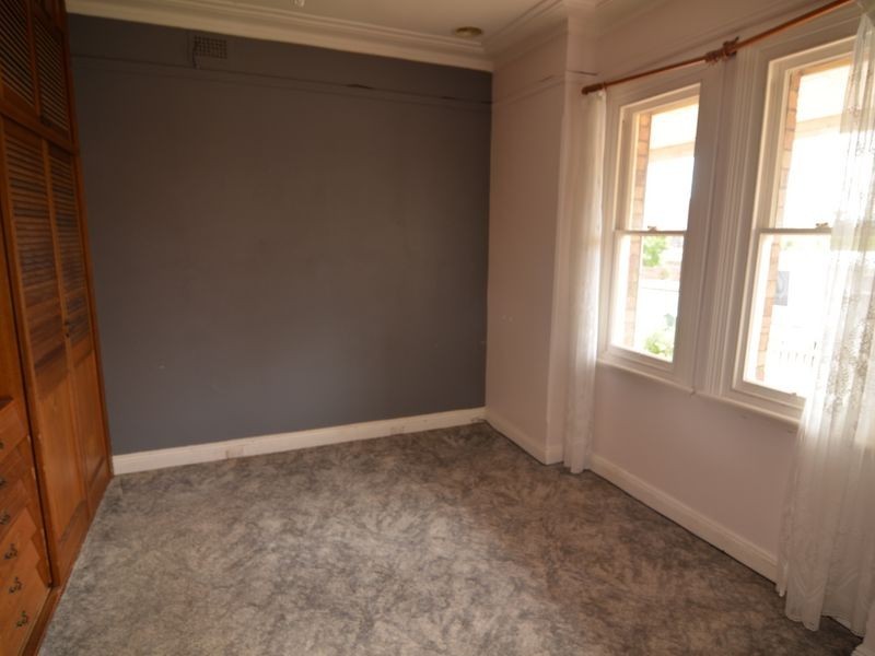 36 Laurence Street, Lithgow NSW 2790