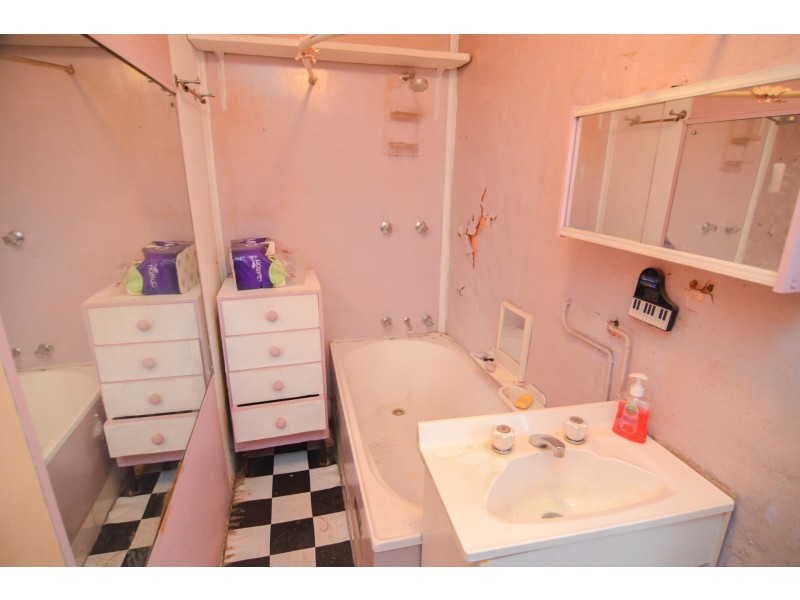 43 Inch Street, Lithgow NSW 2790