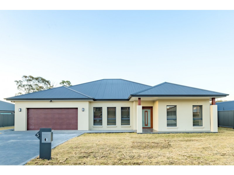 3 Hillcrest Avenue, Lithgow NSW 2790
